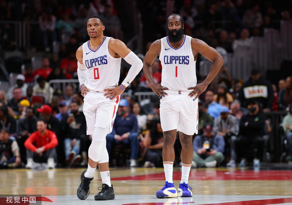 但事件仍引 但事件仍引